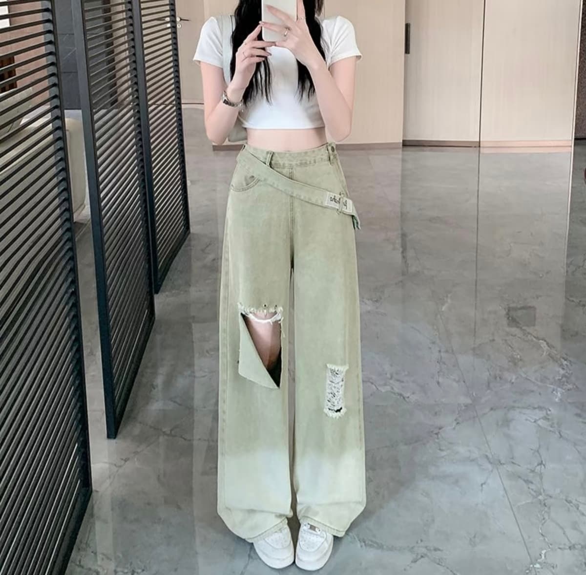 Celana Jeans Wide Leg Wanita High Waist | Denim Distressed Vintage dengan Resleting Samping | Celana Baggy Korean Style
