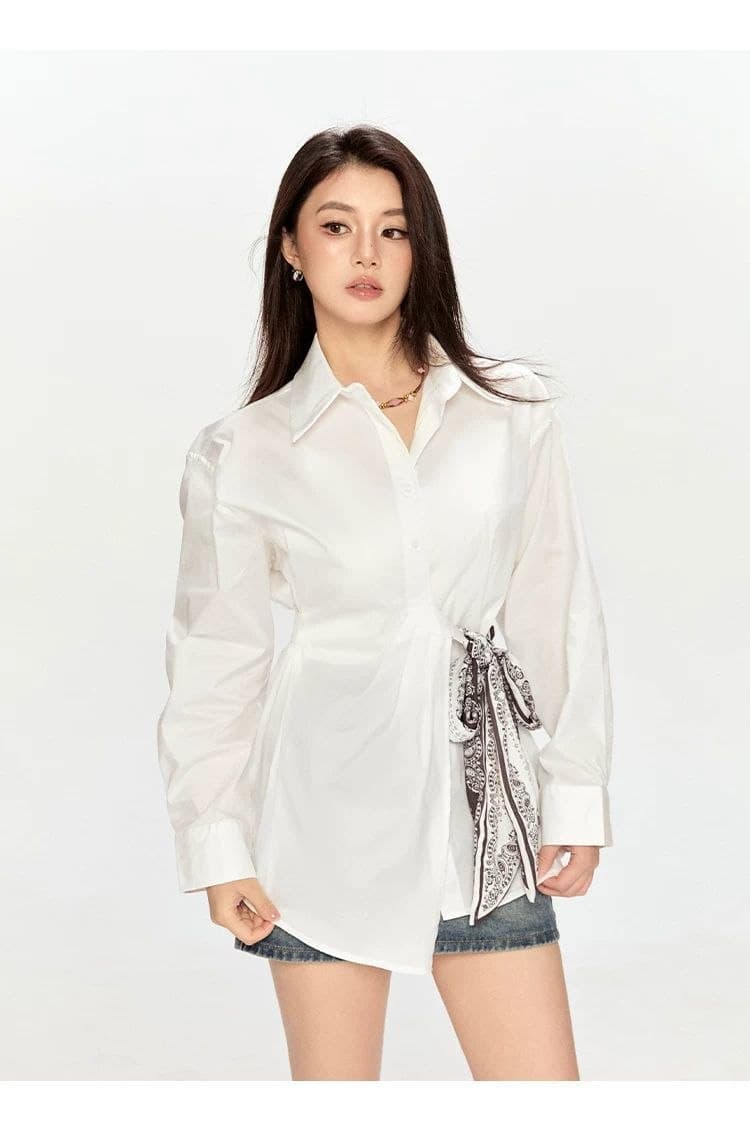 Kemeja Wanita Gaya Prancis Minimalis 2026 – Atasan Kantor Lengan Panjang dengan Desain Asimetris, Pinggang Ramping, Slim Fit, Elegan & Cocok untuk Kerja
