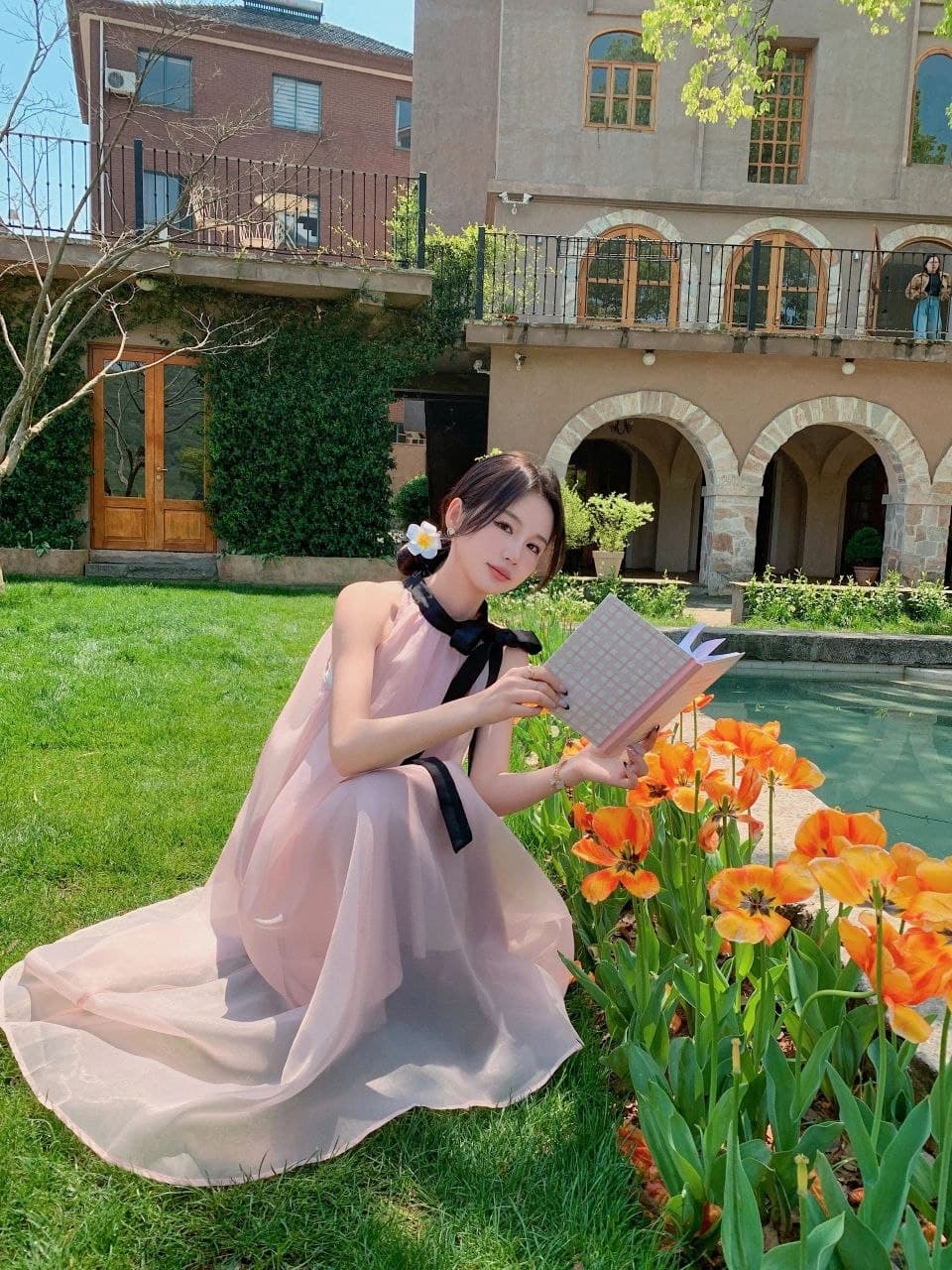 Dress Panjang Wanita Pink Gaya Prancis, Halter Tanpa Lengan, Model Slim Fit, Cocok untuk Liburan Pantai Musim Semi-Musim Panas