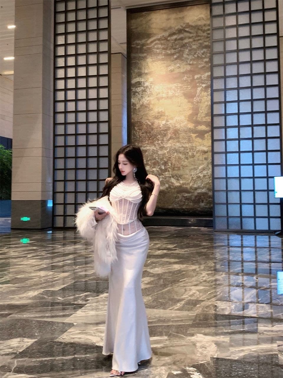Setelan Wanita 2 Pcs Bustier Korset dan Rok Midi Premium Elegan Korean Style Old Money