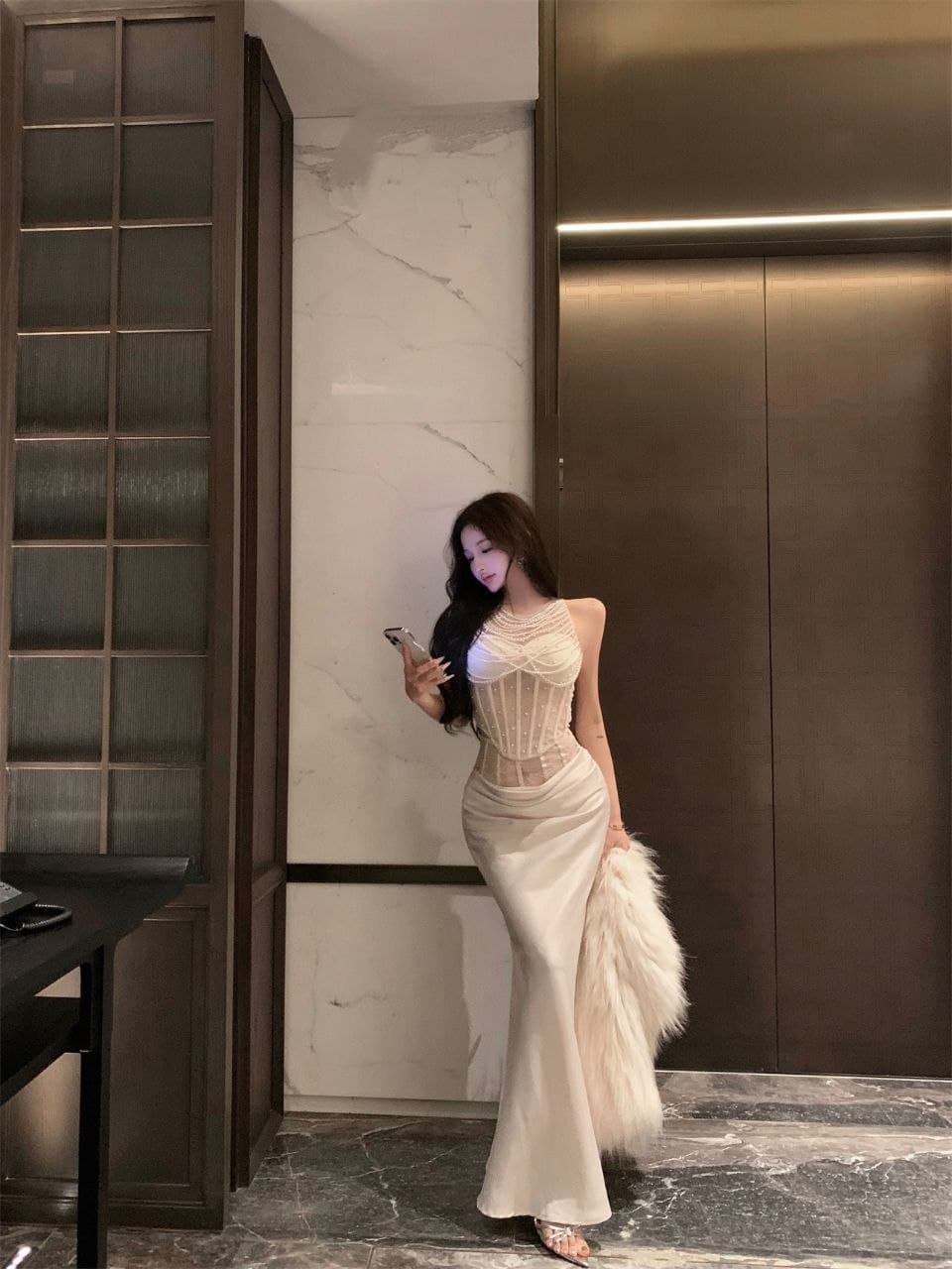 Setelan Wanita 2 Pcs Bustier Korset dan Rok Midi Premium Elegan Korean Style Old Money