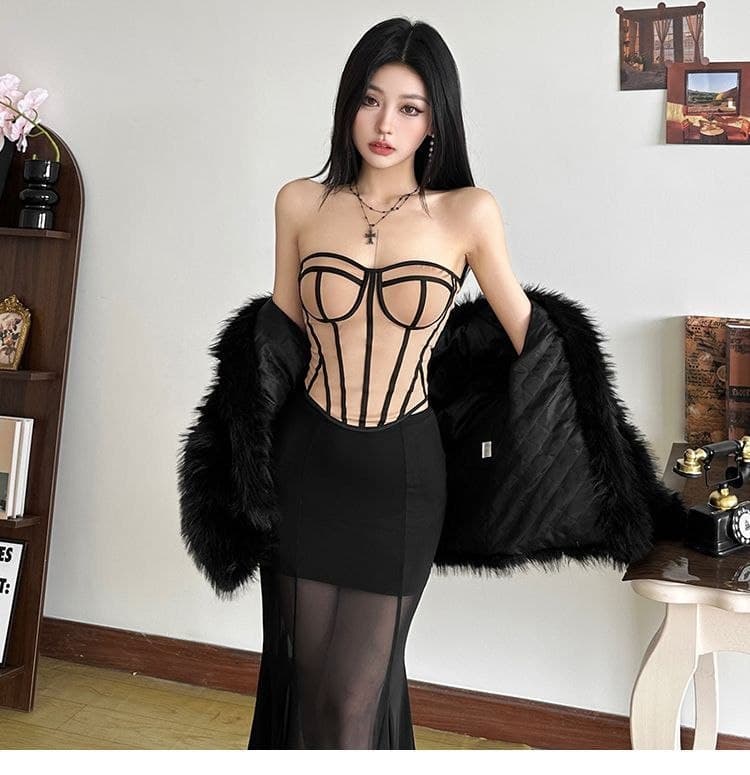 Set Outfit French Style Wanita | Tube Top Asimetris & Rok High Waist | Korean Chic Elegan 2in1