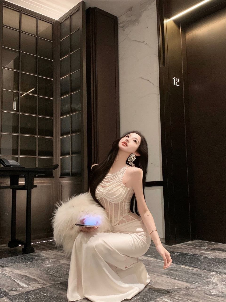 Setelan Wanita 2 Pcs Bustier Korset dan Rok Midi Premium Elegan Korean Style Old Money