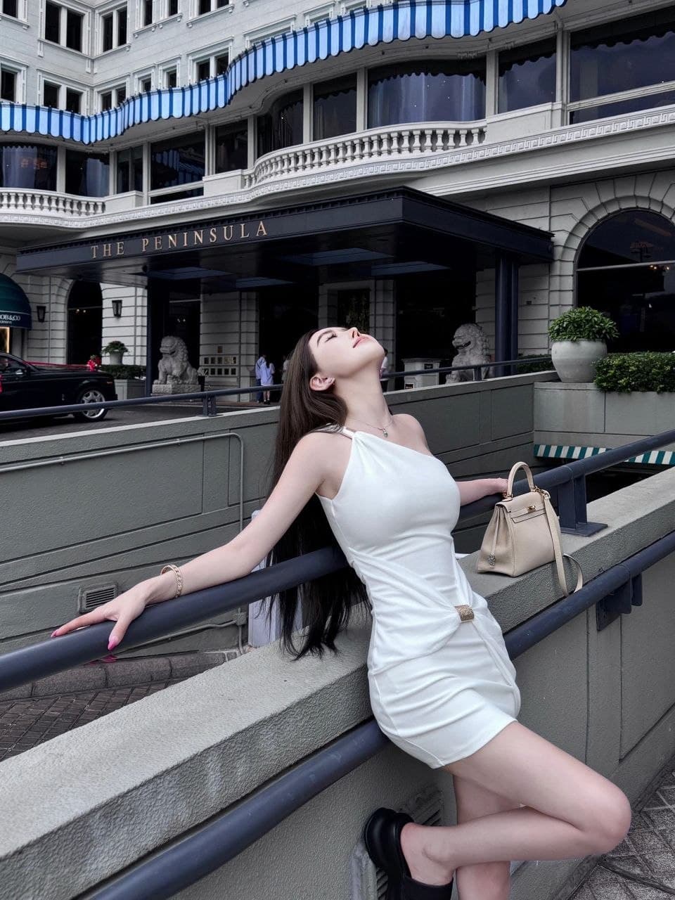 Dress Mini Wanita One Shoulder, Model Asimetris, Bodycon, Slim Fit, Elegan & Seksi, Model Terbaru Musim Panas