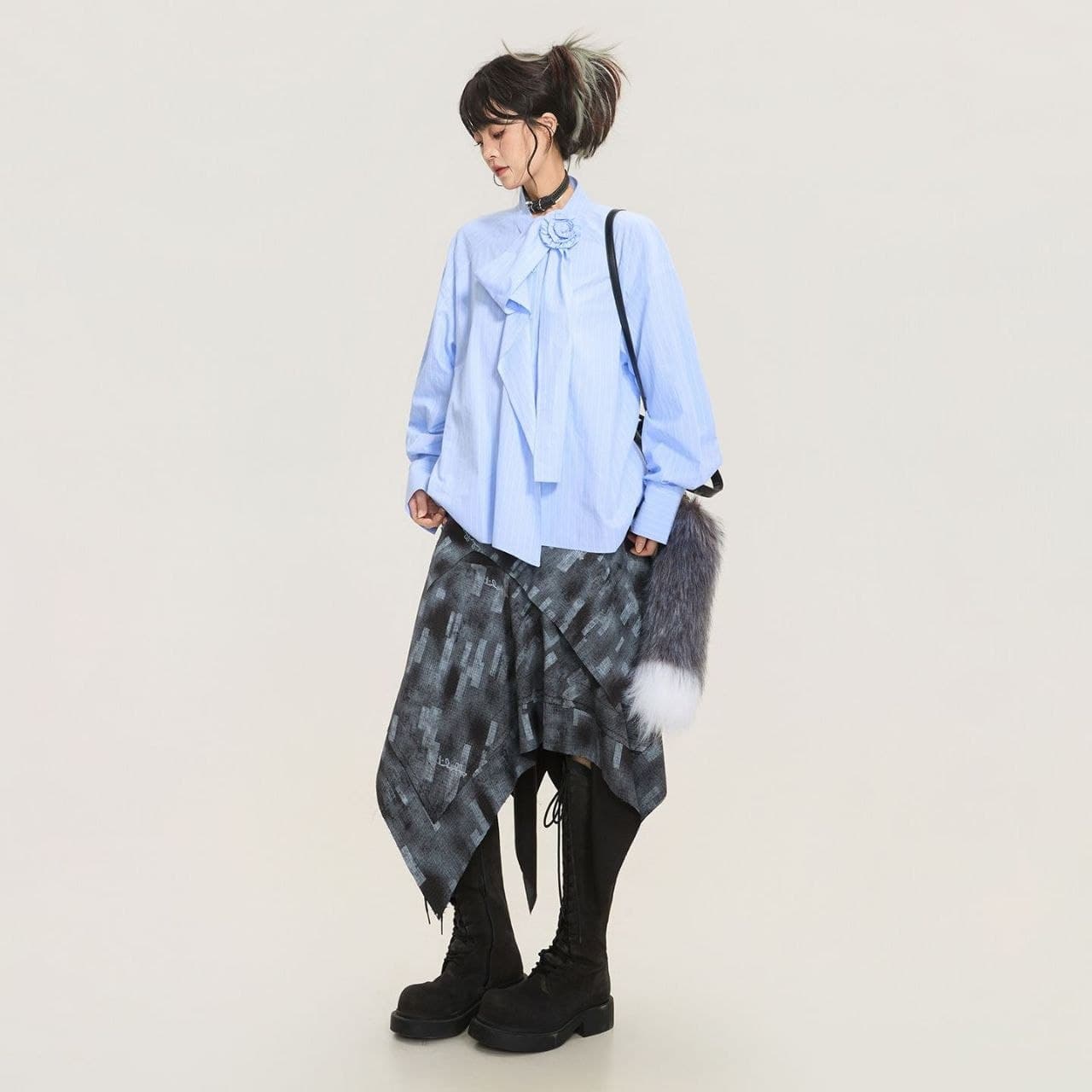 Kemeja Wanita Garis Biru Oversize Gaya Prancis – Atasan Lengan Panjang dengan Pita Leher, Elegan, Casual, Cocok untuk Kerja & Outfit Musim Gugur